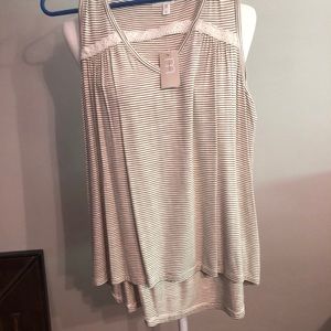 Maurices Tank NWT M